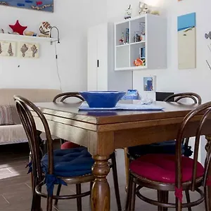 La Casa Di Anita , Rio Marina Italia